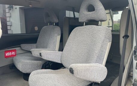 Mitsubishi Delica IV, 2001 год, 2 700 000 рублей, 10 фотография