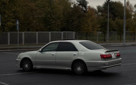 Toyota Crown, 2002 год, 1 650 000 рублей, 4 фотография