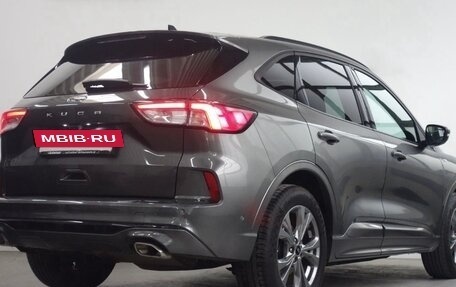 Ford Kuga III, 2021 год, 2 300 000 рублей, 3 фотография