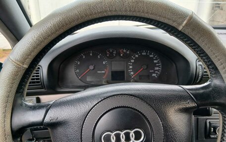 Audi A4, 2000 год, 275 000 рублей, 11 фотография