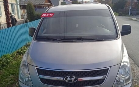 Hyundai Grand Starex Grand Starex I рестайлинг 2, 2011 год, 1 520 000 рублей, 3 фотография