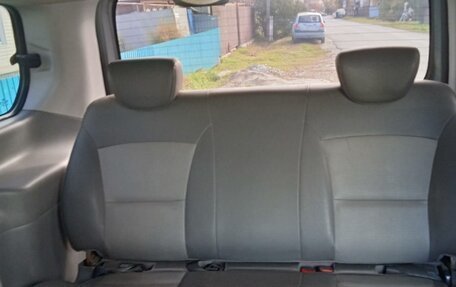 Hyundai Grand Starex Grand Starex I рестайлинг 2, 2011 год, 1 520 000 рублей, 12 фотография