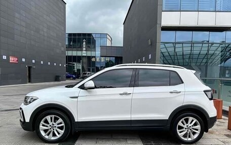 Volkswagen T-Cross I, 2021 год, 1 700 000 рублей, 4 фотография