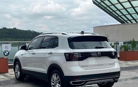 Volkswagen T-Cross I, 2021 год, 1 700 000 рублей, 8 фотография