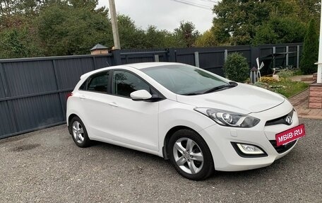 Hyundai i30 II рестайлинг, 2012 год, 980 000 рублей, 3 фотография