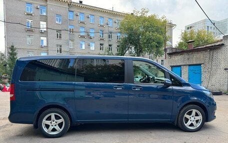 Mercedes-Benz V-Класс, 2016 год, 2 800 000 рублей, 17 фотография
