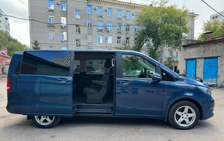 Mercedes-Benz V-Класс, 2016 год, 2 800 000 рублей, 19 фотография