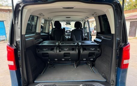 Mercedes-Benz V-Класс, 2016 год, 2 800 000 рублей, 28 фотография
