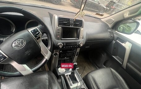 Toyota Land Cruiser Prado 150 рестайлинг 2, 2012 год, 2 450 000 рублей, 5 фотография