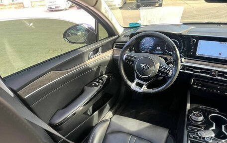 KIA K5, 2021 год, 2 135 000 рублей, 16 фотография
