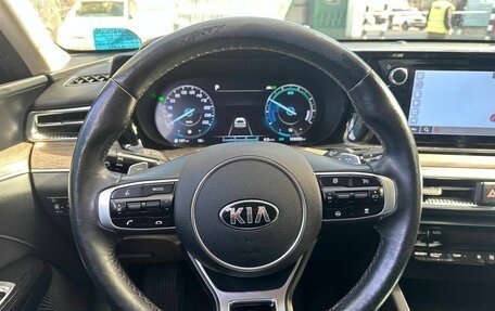 KIA K5, 2021 год, 2 135 000 рублей, 20 фотография