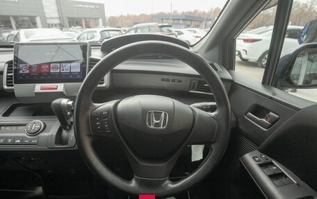 Honda Freed I, 2010 год, 978 000 рублей, 16 фотография
