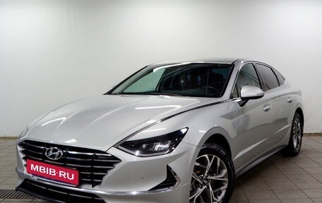 Hyundai Sonata VIII, 2021 год, 1 990 000 рублей, 2 фотография