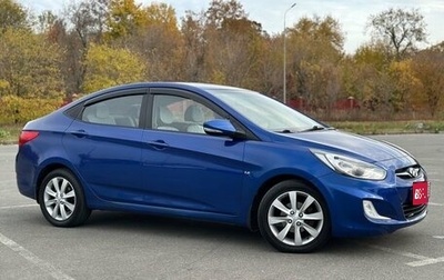 Hyundai Solaris II рестайлинг, 2011 год, 800 000 рублей, 1 фотография