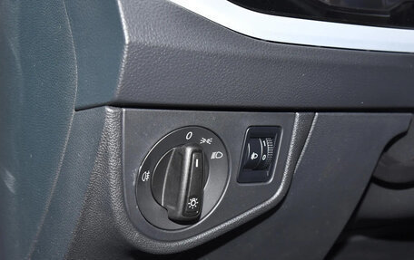 Volkswagen Polo, 2023 год, 2 300 000 рублей, 12 фотография