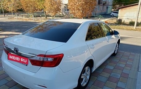 Toyota Camry, 2014 год, 1 650 000 рублей, 4 фотография
