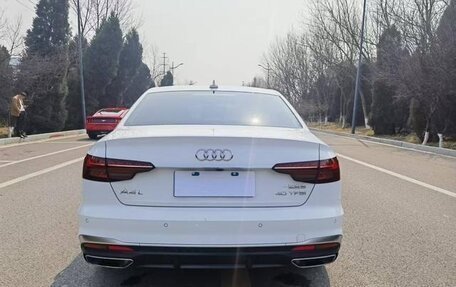 Audi A4, 2021 год, 2 320 000 рублей, 6 фотография