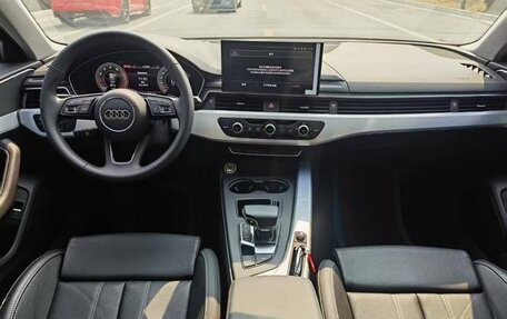 Audi A4, 2021 год, 2 320 000 рублей, 8 фотография