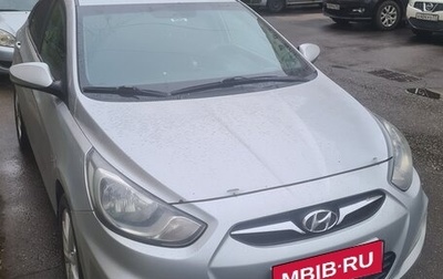 Hyundai Solaris II рестайлинг, 2012 год, 750 000 рублей, 1 фотография