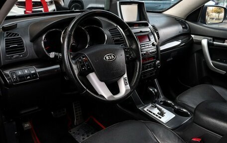 KIA Sorento II рестайлинг, 2010 год, 1 399 000 рублей, 11 фотография
