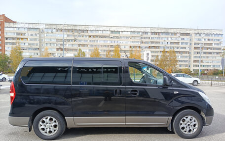 Hyundai H-1 II рестайлинг, 2012 год, 1 350 000 рублей, 5 фотография