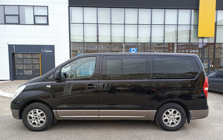 Hyundai H-1 II рестайлинг, 2012 год, 1 350 000 рублей, 10 фотография