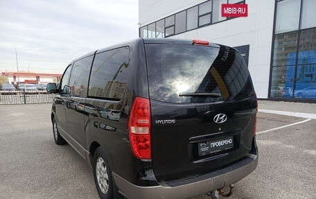Hyundai H-1 II рестайлинг, 2012 год, 1 350 000 рублей, 8 фотография