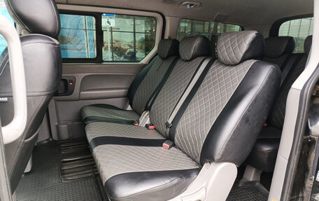 Hyundai H-1 II рестайлинг, 2012 год, 1 350 000 рублей, 15 фотография