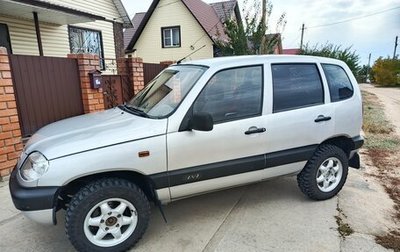 Chevrolet Niva I рестайлинг, 2005 год, 410 000 рублей, 1 фотография