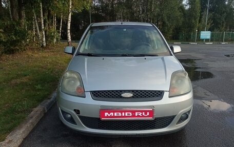 Ford Fiesta, 2007 год, 380 000 рублей, 1 фотография