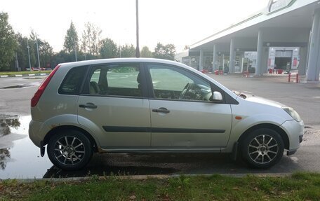 Ford Fiesta, 2007 год, 380 000 рублей, 3 фотография