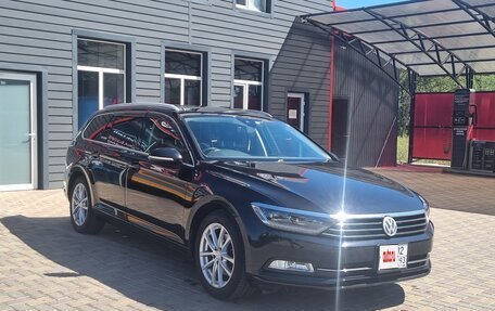 Volkswagen Passat B8 рестайлинг, 2015 год, 1 330 000 рублей, 3 фотография
