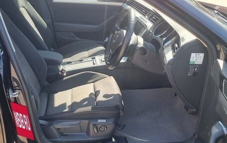 Volkswagen Passat B8 рестайлинг, 2015 год, 1 330 000 рублей, 22 фотография