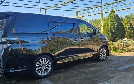Toyota Vellfire I, 2014 год, 1 560 000 рублей, 2 фотография