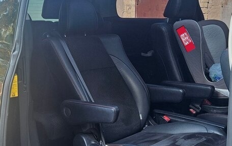 Toyota Vellfire I, 2014 год, 1 560 000 рублей, 6 фотография