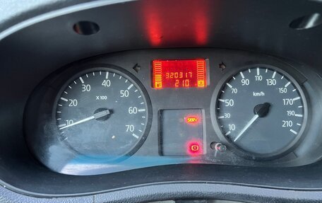 Renault Kangoo II рестайлинг, 2008 год, 290 000 рублей, 20 фотография