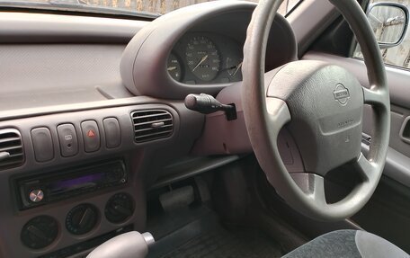 Nissan March II, 1997 год, 80 000 рублей, 3 фотография