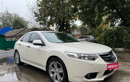 Honda Accord VIII рестайлинг, 2011 год, 1 550 000 рублей, 4 фотография