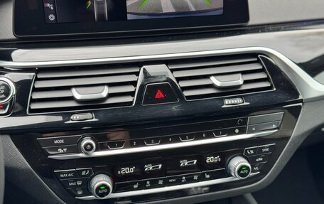 BMW 5 серия, 2017 год, 3 400 000 рублей, 17 фотография
