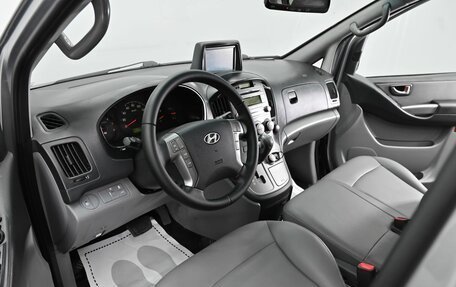 Hyundai Grand Starex Grand Starex I рестайлинг 2, 2014 год, 1 795 000 рублей, 8 фотография