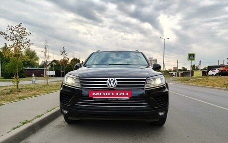 Volkswagen Touareg III, 2015 год, 2 320 000 рублей, 12 фотография