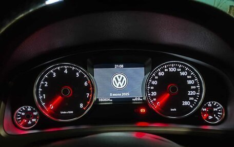 Volkswagen Touareg III, 2015 год, 2 320 000 рублей, 21 фотография