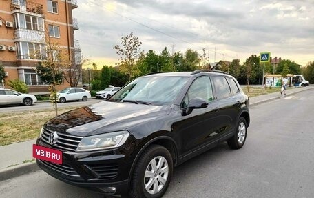 Volkswagen Touareg III, 2015 год, 2 320 000 рублей, 15 фотография