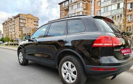 Volkswagen Touareg III, 2015 год, 2 320 000 рублей, 13 фотография