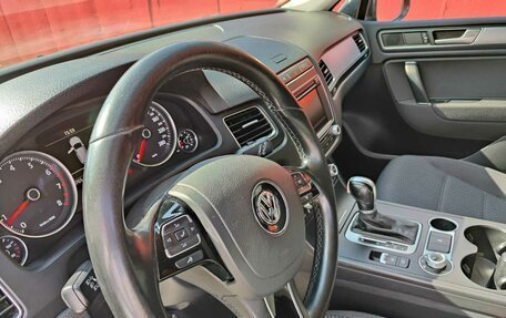 Volkswagen Touareg III, 2015 год, 2 320 000 рублей, 28 фотография