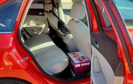 Volkswagen Jetta VII, 2018 год, 1 800 000 рублей, 2 фотография