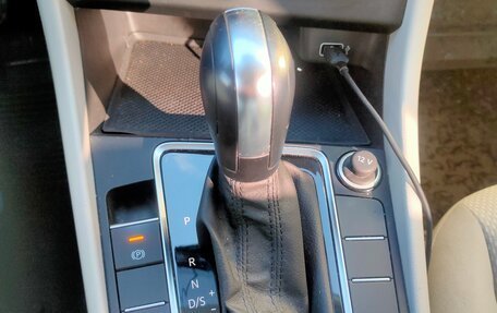 Volkswagen Jetta VII, 2018 год, 1 800 000 рублей, 11 фотография