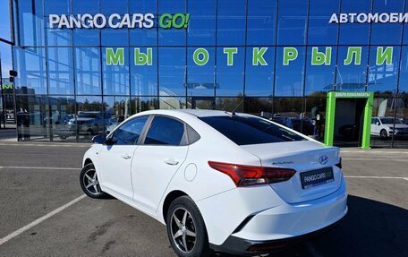 Hyundai Solaris II рестайлинг, 2020 год, 1 340 000 рублей, 3 фотография