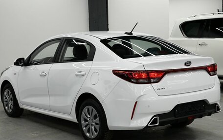 KIA Rio IV, 2022 год, 1 495 000 рублей, 4 фотография