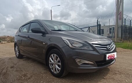 Hyundai Solaris II рестайлинг, 2014 год, 1 050 000 рублей, 2 фотография